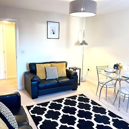 Amazing 2-Bed City Centre Apt With Parking Coventry Eksteriør bilde