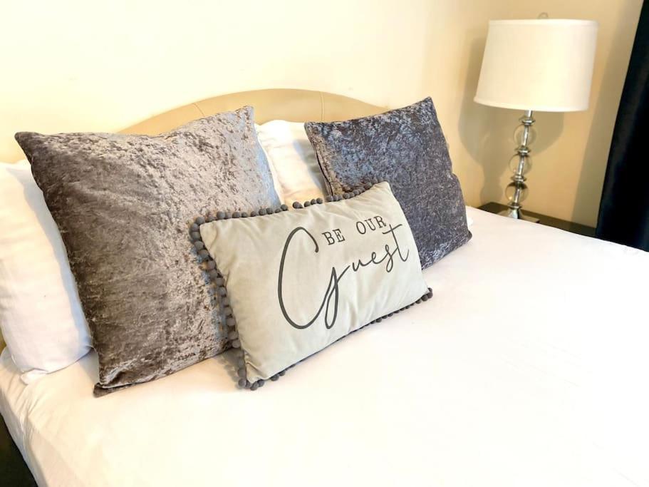 Amazing 2-Bed City Centre Apt With Parking Coventry Eksteriør bilde